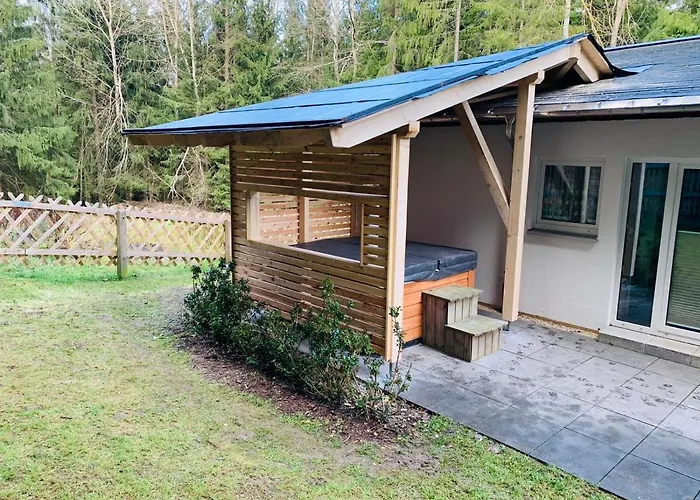 度假居 Erzgebirgsidyll Breitenbrunn - Waldhaus *