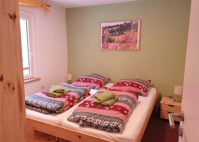 Erzgebirgsidyll Breitenbrunn - Waldhaus 度假居